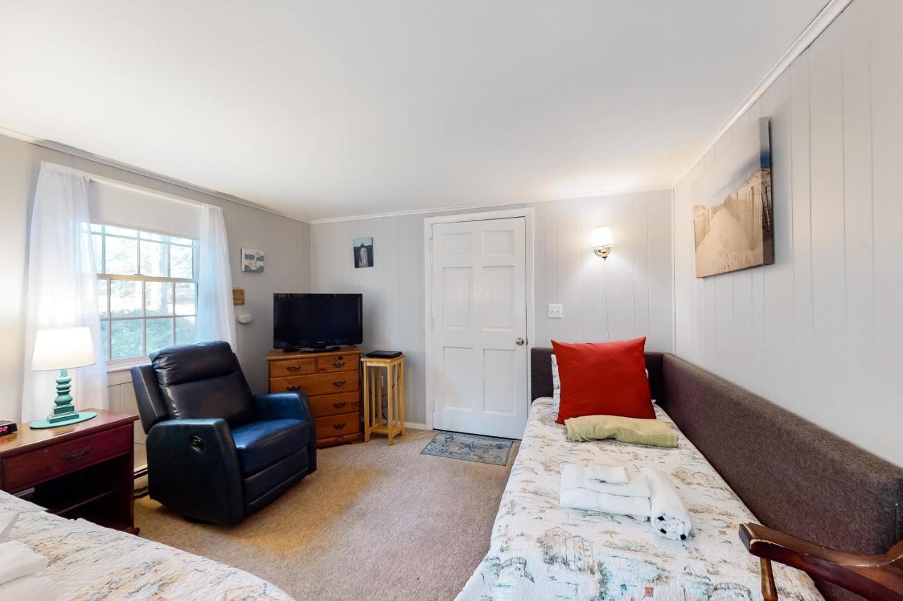 Beach Rose Guest Studio Nauset Heights Exterior photo